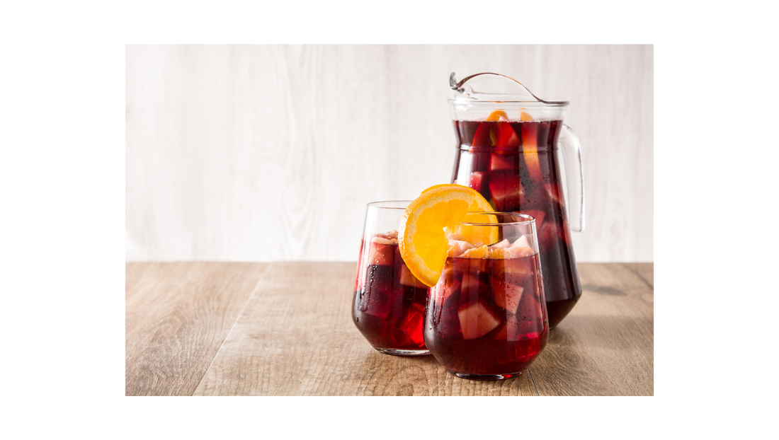Perfect Summer Sangria (Alcoholic or Non-Alcoholic!)